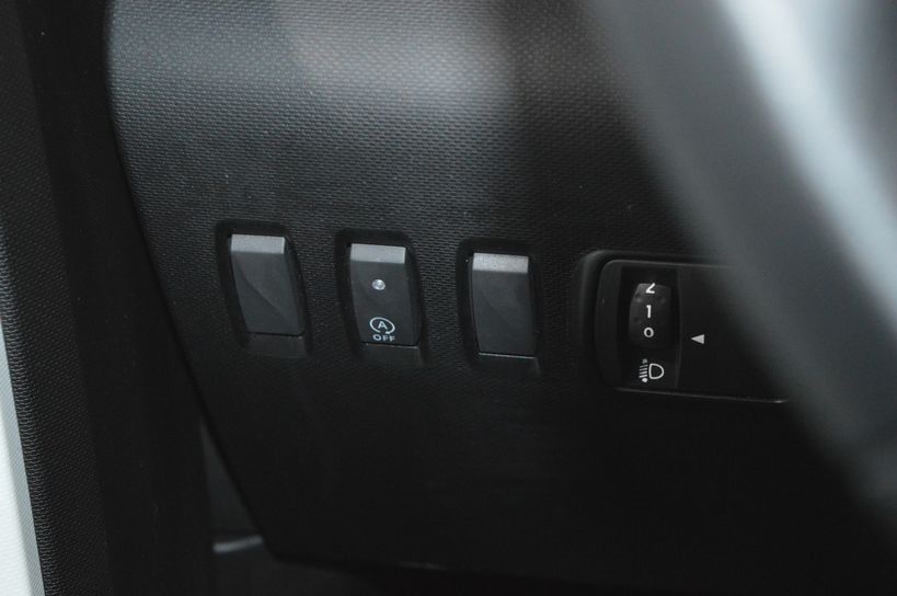 RENAULT TWINGO III 2019 - Photo n°17