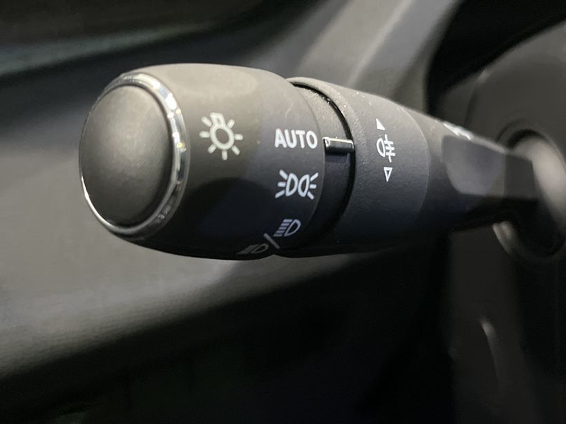 PEUGEOT 308 2023 - Photo n°27