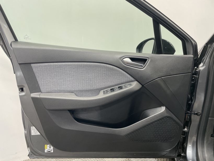 RENAULT CLIO V 2024 - Photo n°34