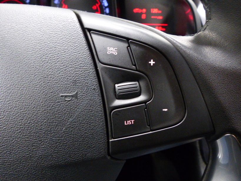 CITROEN DS5 2014 - Photo n°18