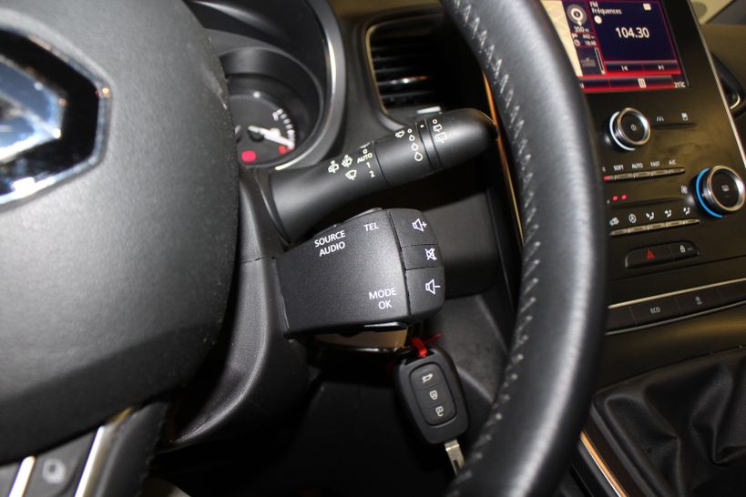 RENAULT GRAND SCENIC IV 2018 - Photo n°13