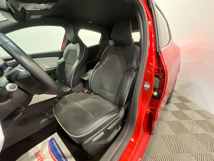 RENAULT CLIO V 2021 - Photo n°9