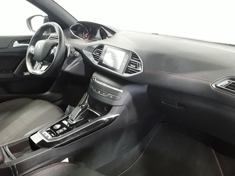 PEUGEOT 308 2019 - Photo n°5
