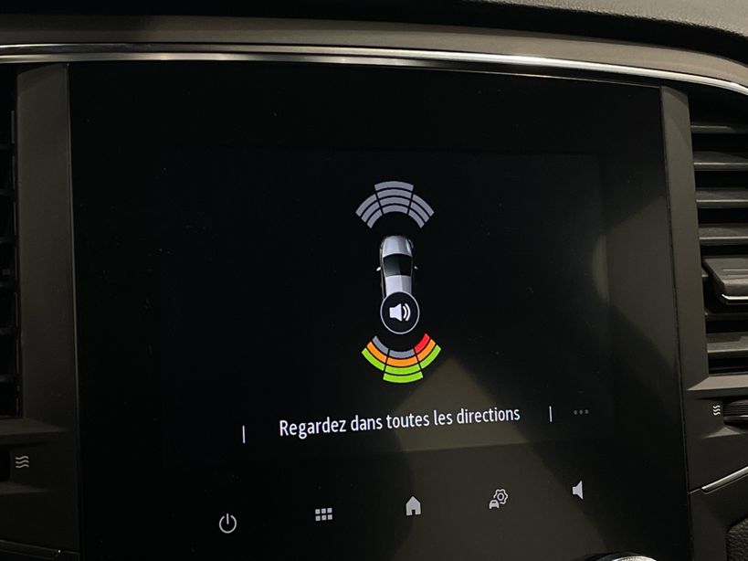 RENAULT MEGANE IV ESTATE 2021 - Photo n°14