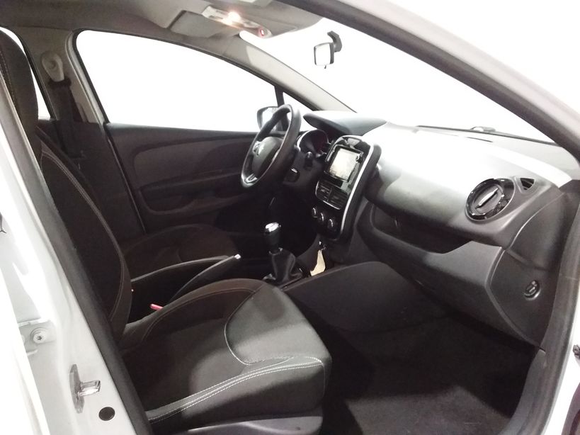 RENAULT CLIO IV SOCIETE 2016 - Photo n°9