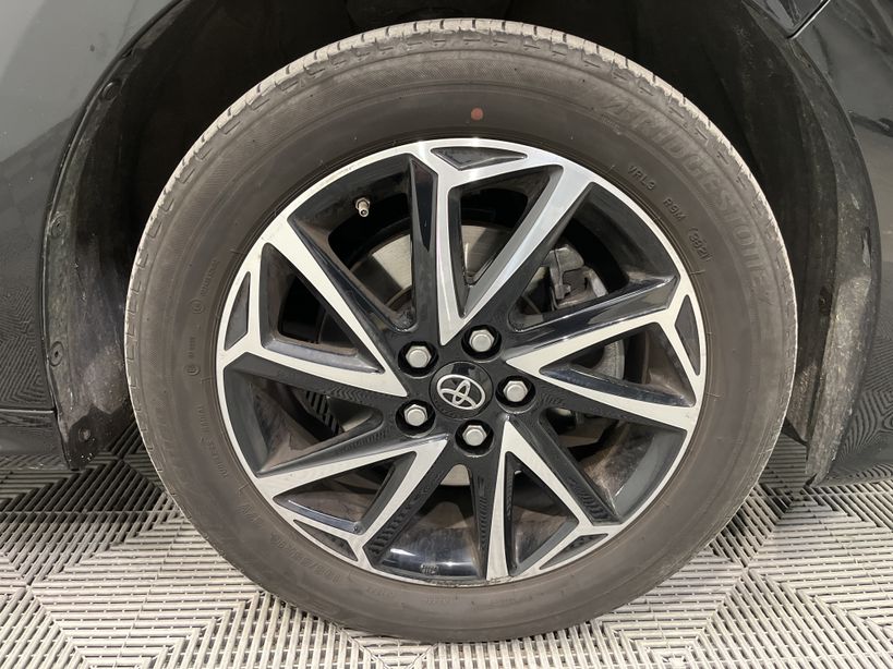TOYOTA YARIS HYBRIDE MY22 2022 - Photo n°5