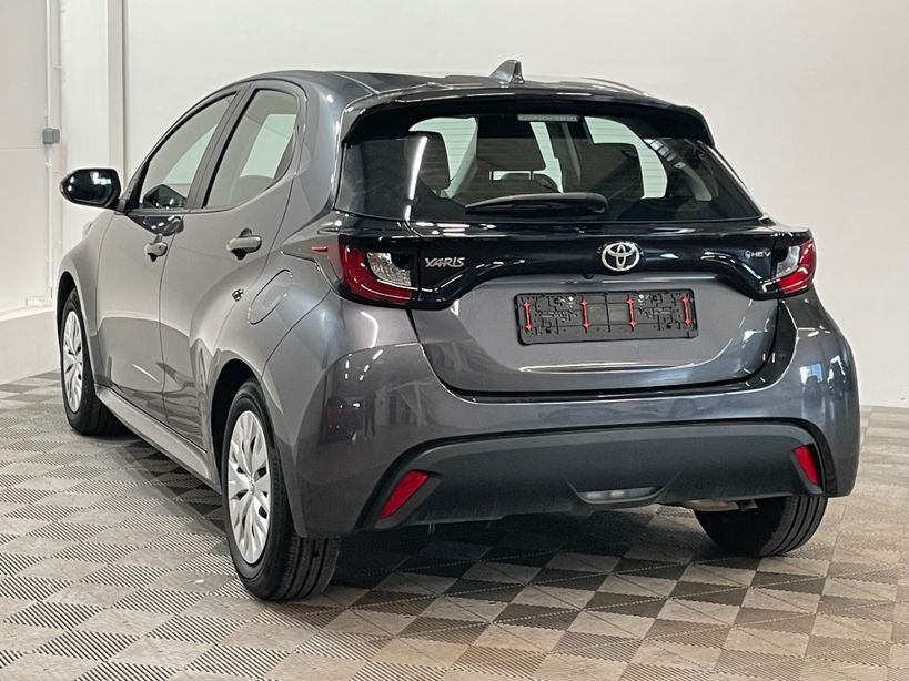TOYOTA YARIS HYBRIDE 2025 - Photo n°6