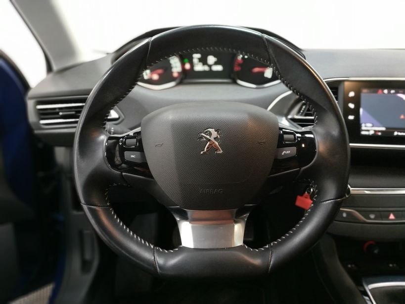 PEUGEOT 308 2019 - Photo n°23