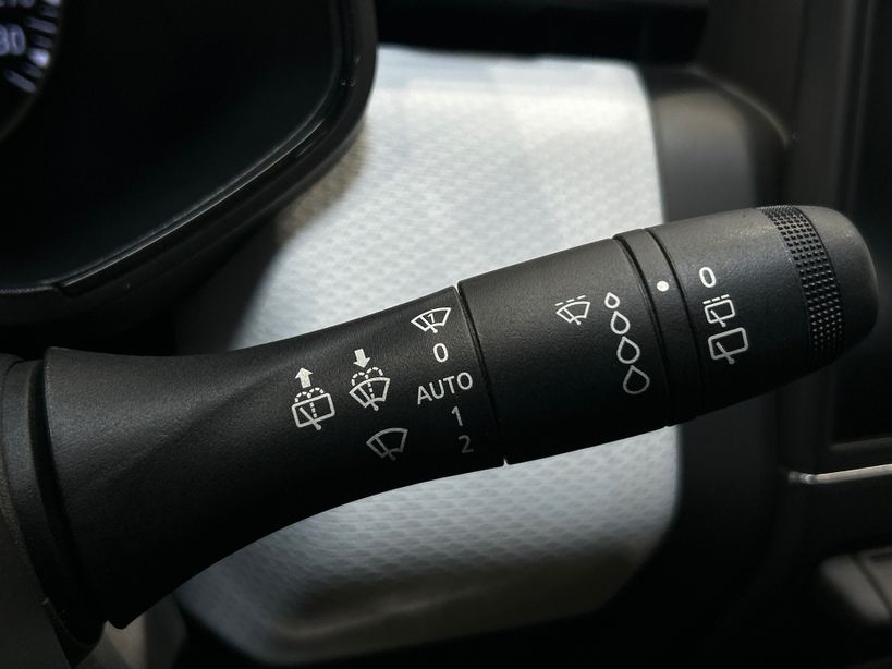 RENAULT CLIO V 2023 - Photo n°24