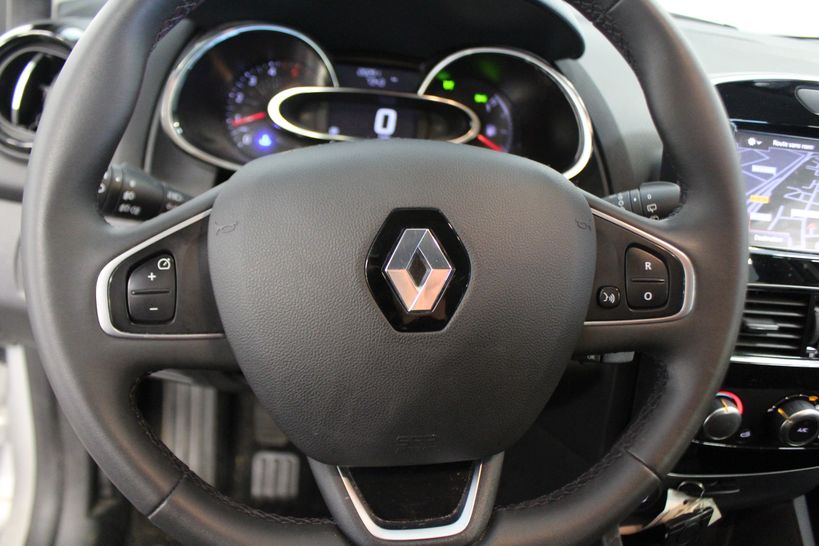 RENAULT CLIO IV BUSINESS 2018 - Photo n°17