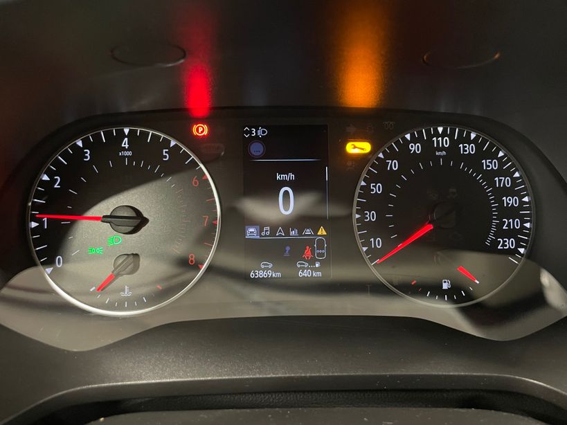 RENAULT CAPTUR 2022 - Photo n°15