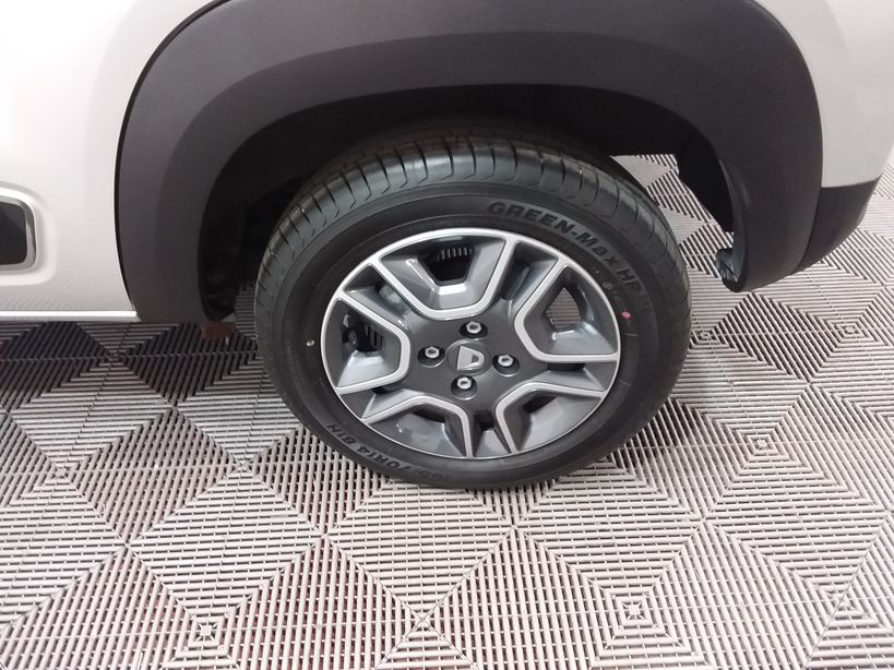 DACIA SPRING 2021 - Photo n°25