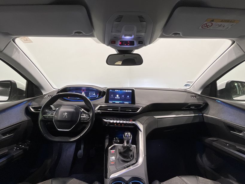 PEUGEOT 5008 BUSINESS 2017 - Photo n°33