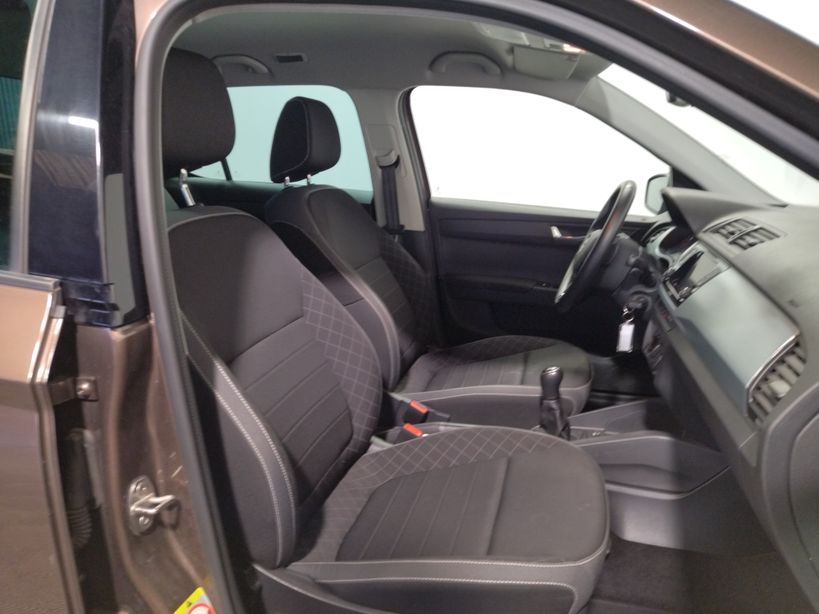 SKODA FABIA 2019 - Photo n°9