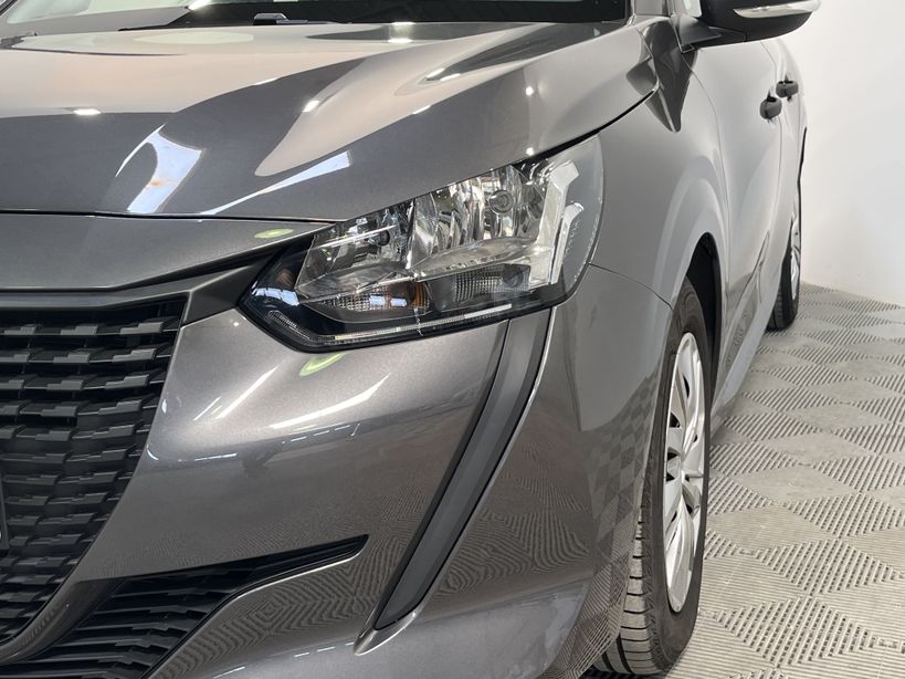 PEUGEOT 208 2020 - Photo n°8