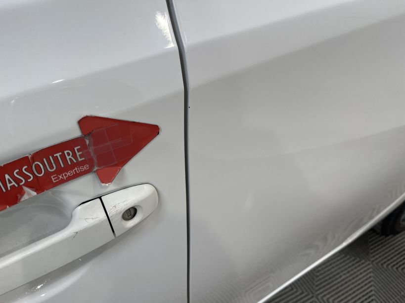 TOYOTA AURIS MY17 2018 - Photo n°18