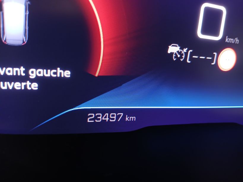 PEUGEOT 5008 2023 - Photo n°1