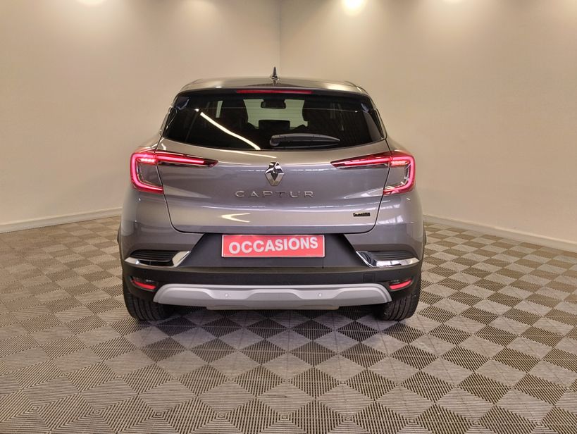 RENAULT CAPTUR 2022 - Photo n°4