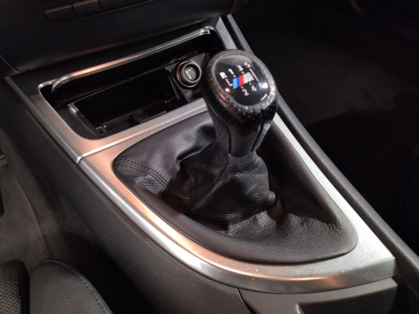 BMW SERIE 1 COUPE E82 LCI 2013 - Photo n°15
