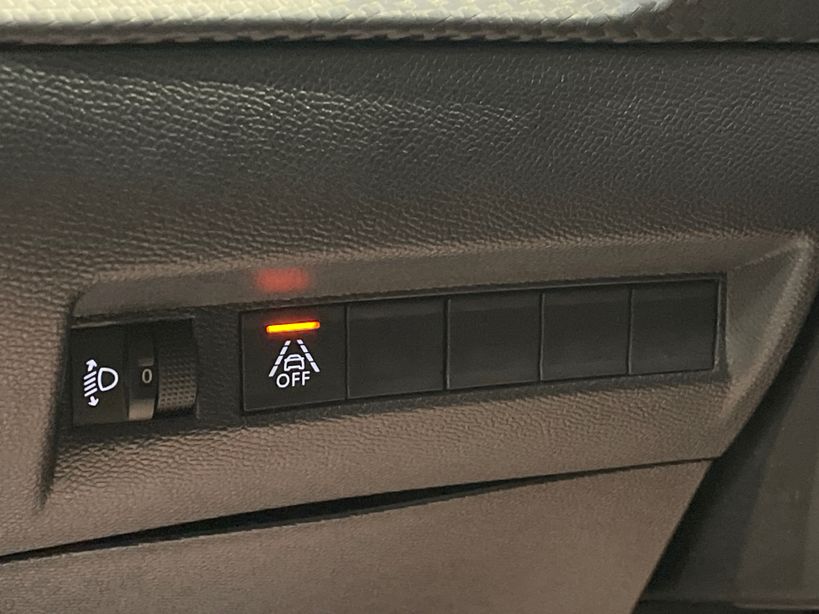 PEUGEOT 208 2023 - Photo n°35