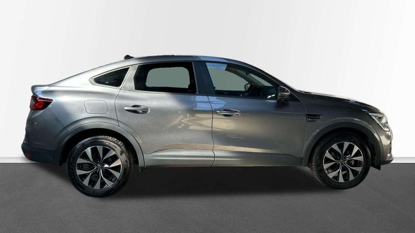 RENAULT ARKANA 2023 - Photo n°13