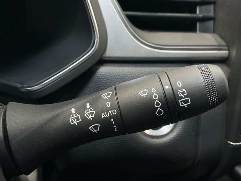 RENAULT CAPTUR 2023 - Photo n°31