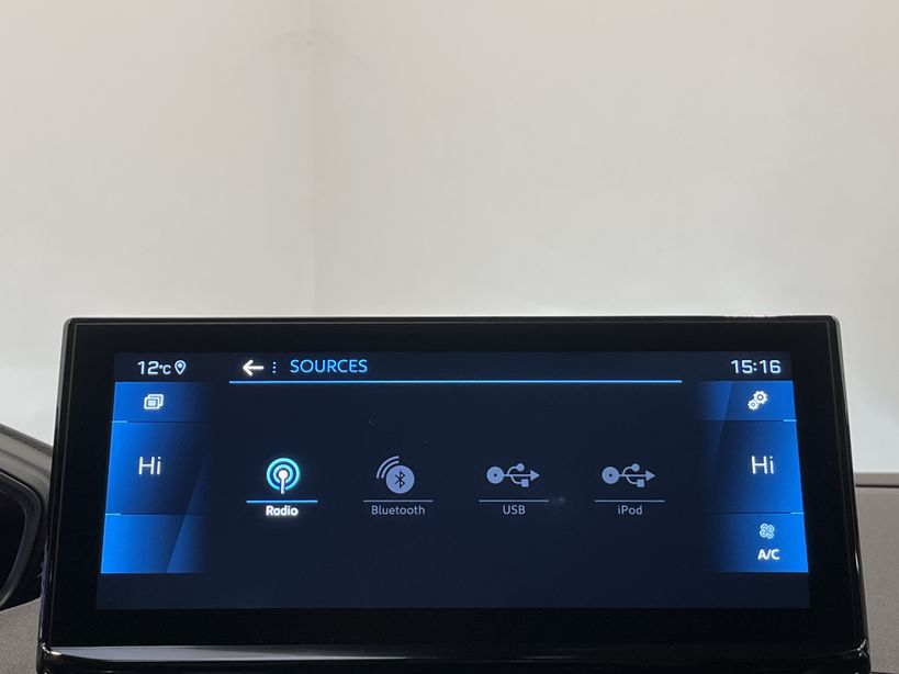 PEUGEOT 5008 2023 - Photo n°15