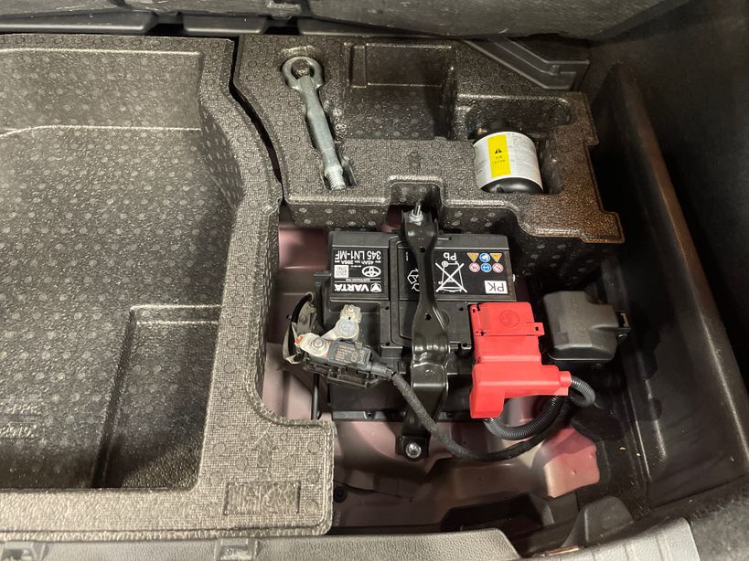 TOYOTA COROLLA HYBRIDE MY21 2022 - Photo n°1