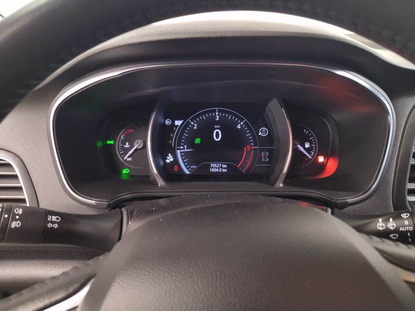 RENAULT MEGANE IV BERLINE BUSINESS 2020 - Photo n°29