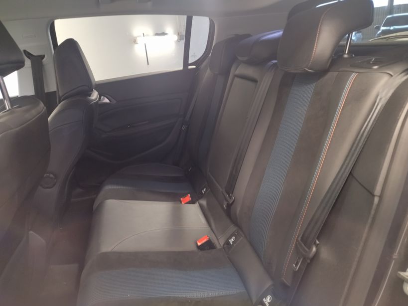 PEUGEOT 308 2020 - Photo n°27