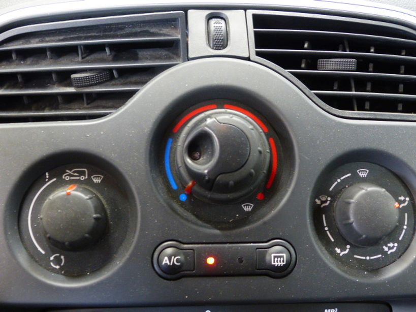 RENAULT KANGOO EXPRESS 2019 - Photo n°17
