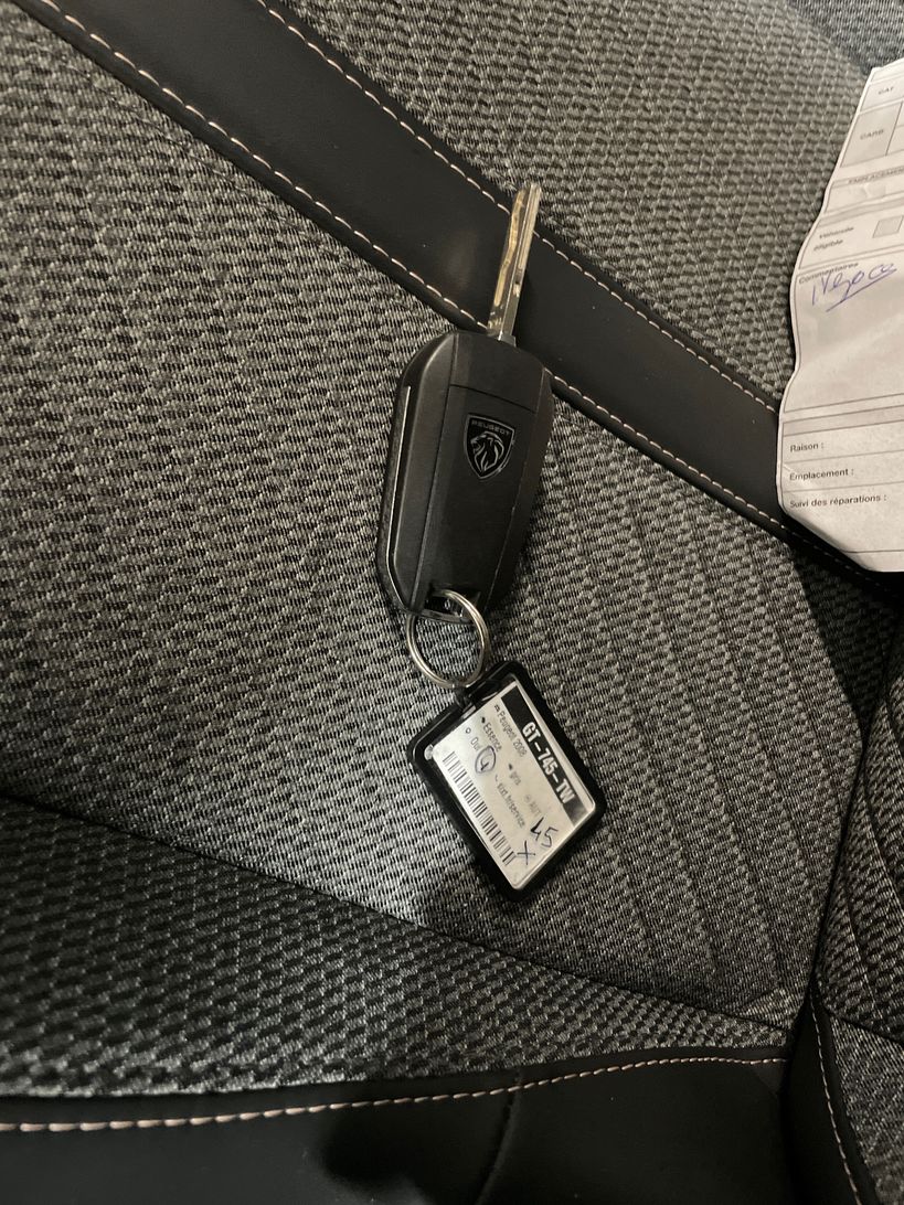 PEUGEOT 2008 2024 - Photo n°4