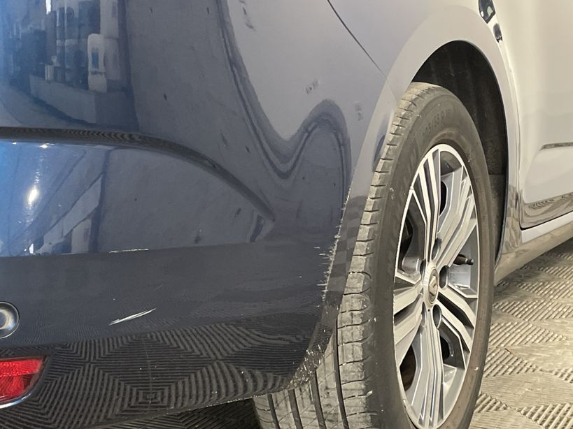 RENAULT MEGANE IV ESTATE 2020 - Photo n°2