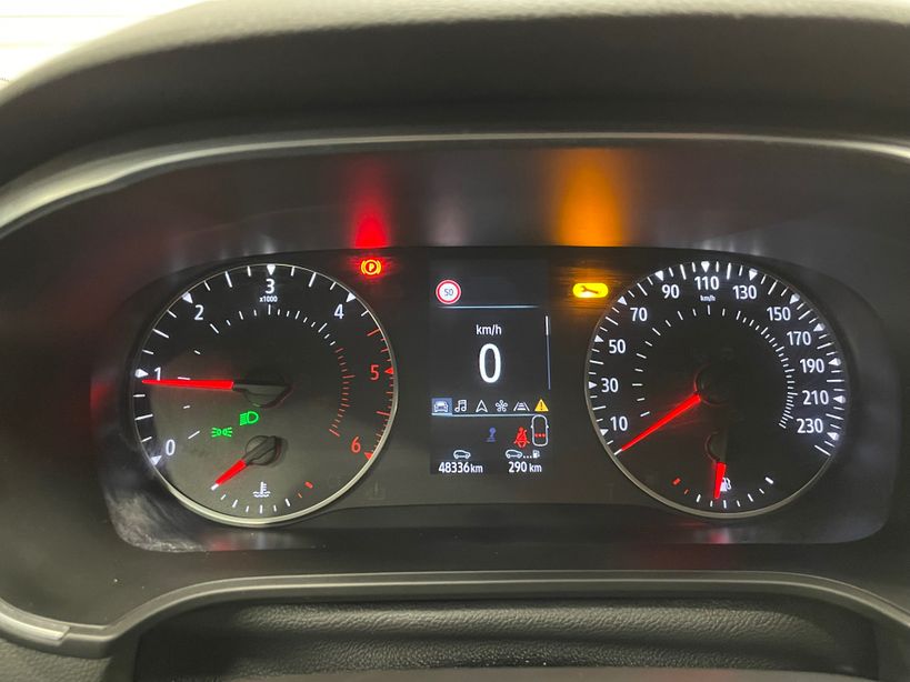 RENAULT MEGANE IV ESTATE 2022 - Photo n°15