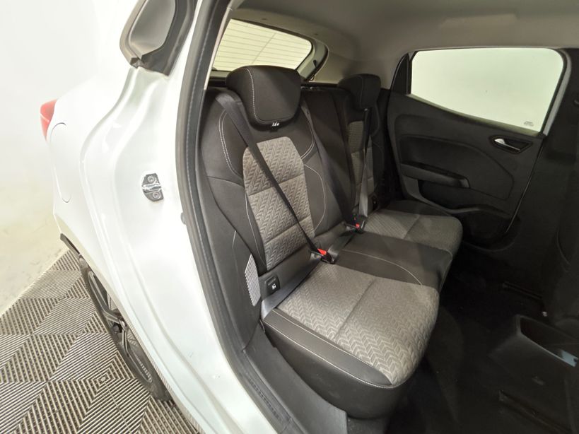 RENAULT CLIO V 2022 - Photo n°33