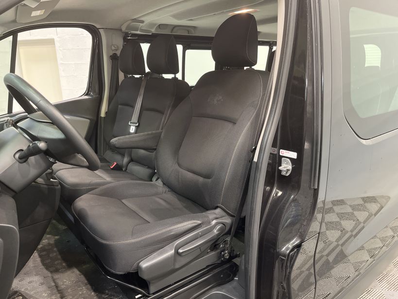 RENAULT TRAFIC COMBI 2017 - Photo n°11