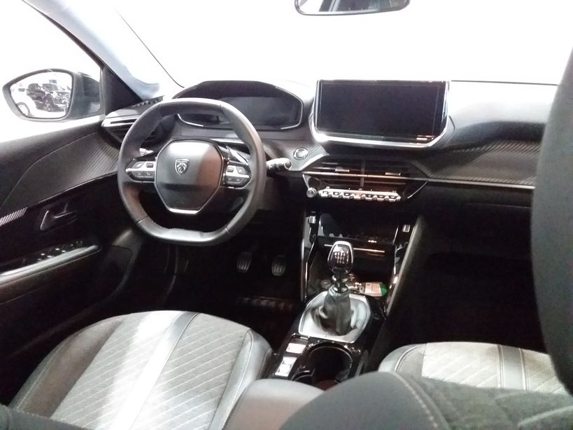 PEUGEOT 208 2024 - Photo n°9