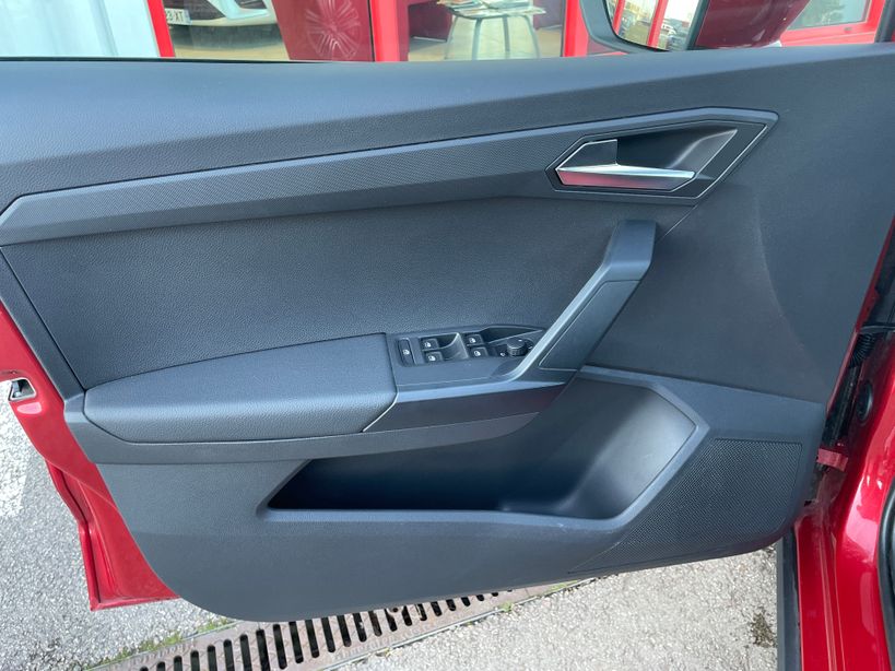 SEAT ARONA 2025 - Photo n°32