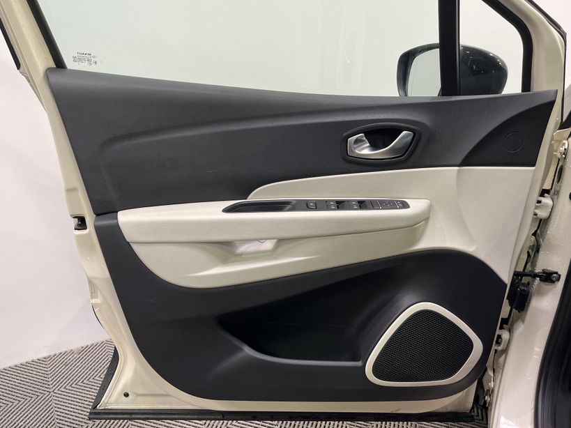 RENAULT CAPTUR BUSINESS 2019 - Photo n°32