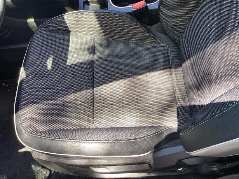 RENAULT CAPTUR 2023 - Photo n°2