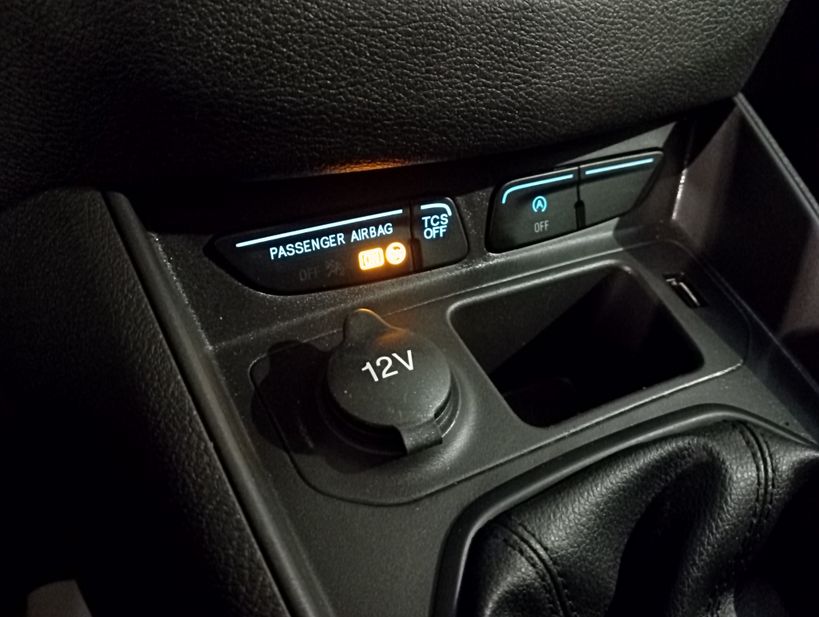 FORD TRANSIT COURIER FOURGON 2021 - Photo n°23