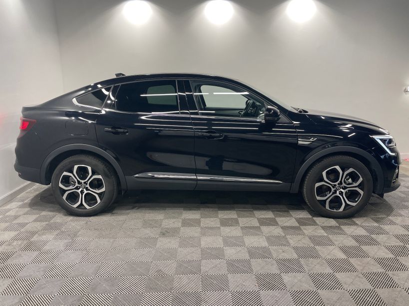 RENAULT ARKANA 2023 - Photo n°4