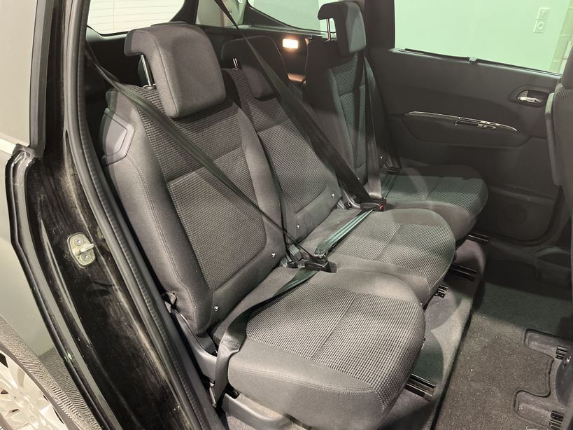 PEUGEOT 5008 2016 - Photo n°10