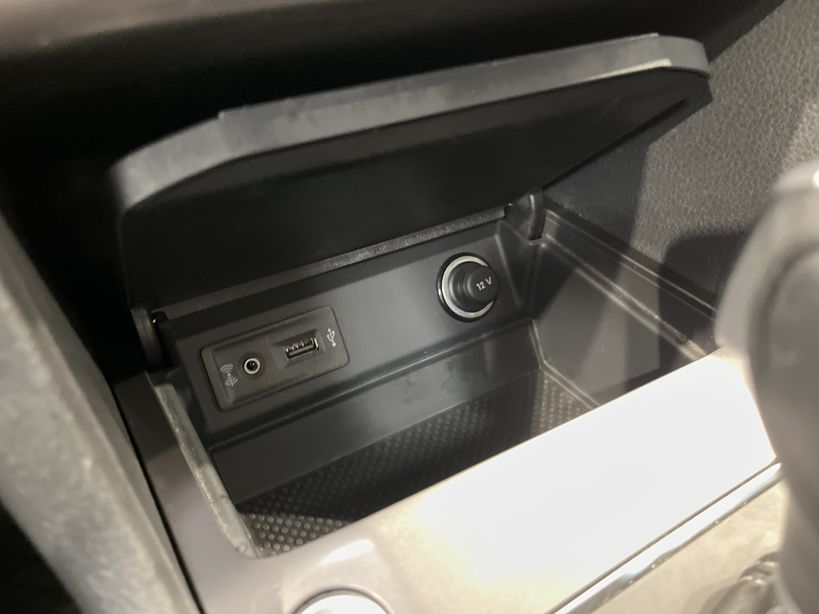 VOLKSWAGEN GOLF SPORTSVAN BUSINESS 2016 - Photo n°19