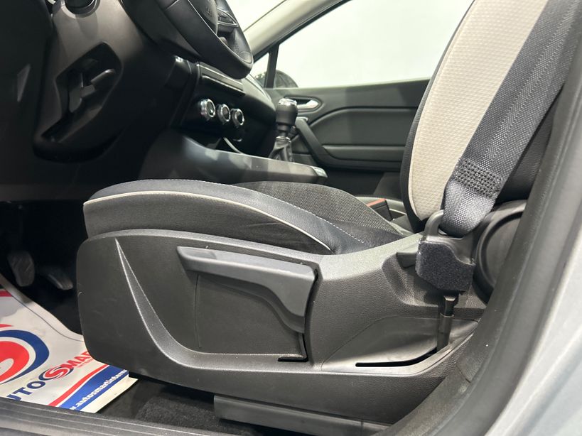 RENAULT CAPTUR 2022 - Photo n°33