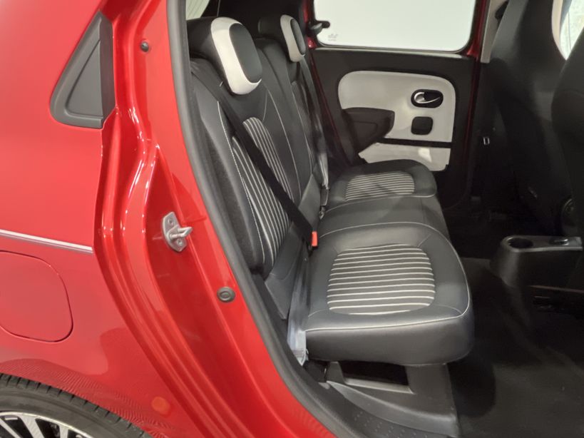 RENAULT TWINGO III 2021 - Photo n°37
