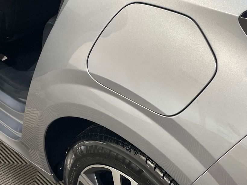 PEUGEOT 208 2023 - Photo n°7