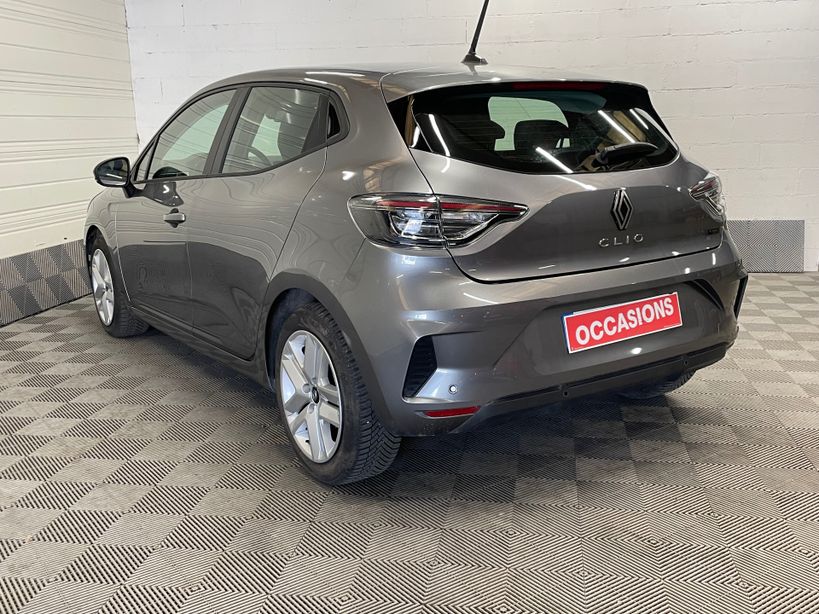 RENAULT CLIO V 2024 - Photo n°8