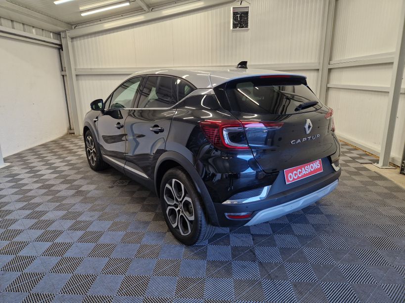 RENAULT CAPTUR 2023 - Photo n°7
