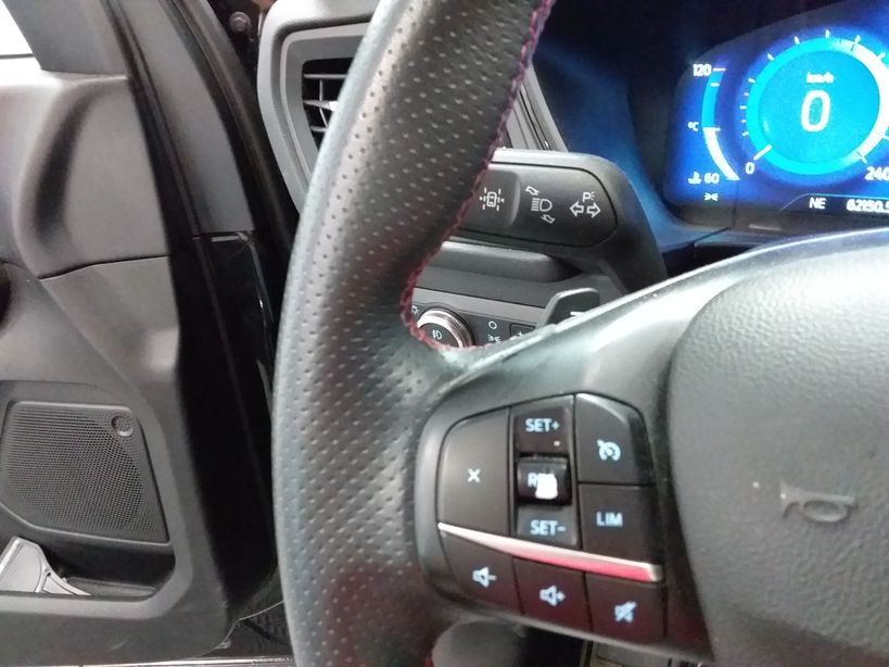 FORD KUGA 2021 - Photo n°20